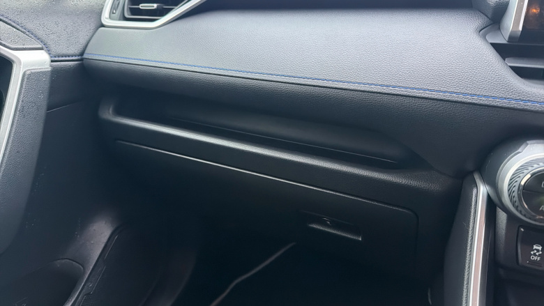 Toyota RAV4 2.5 VVT-i Hybrid Dynamic 5dr CVT 2WD Hybrid Estate